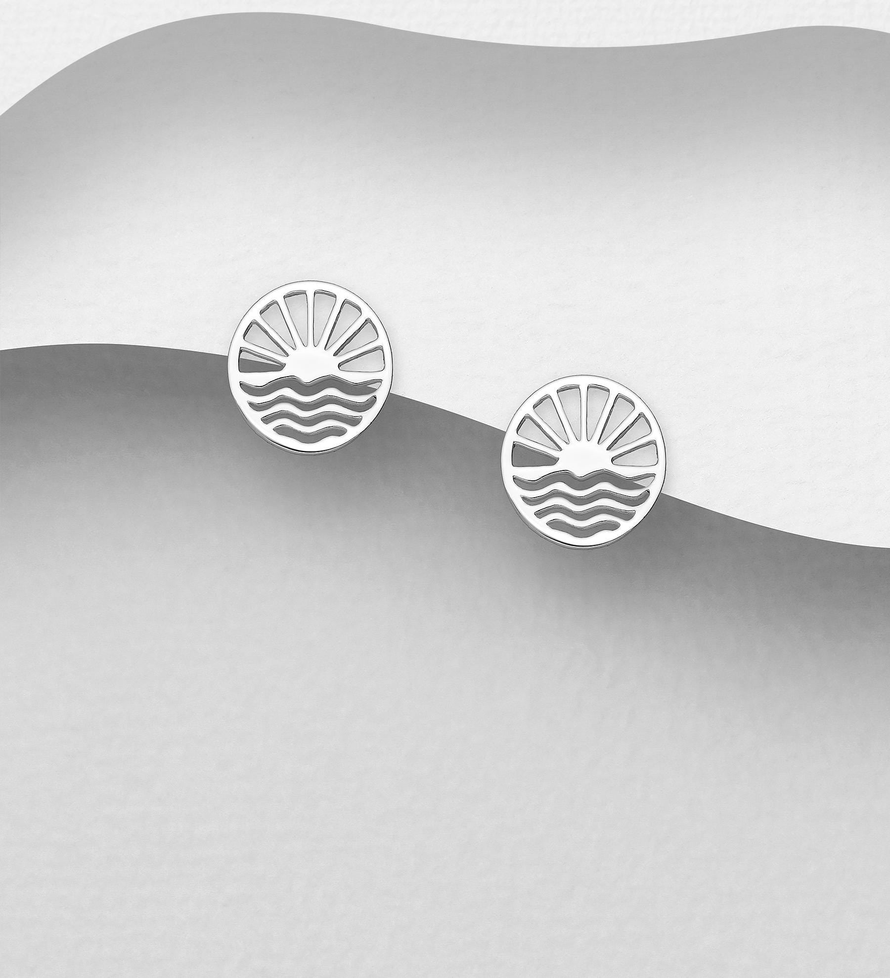 Sterling Silver Wave and Sun Pendant Necklace – 925 Silver 16" Chain – Boho Beach Jewelry, Nautical Gift, Handmade Dainty Silver Necklace