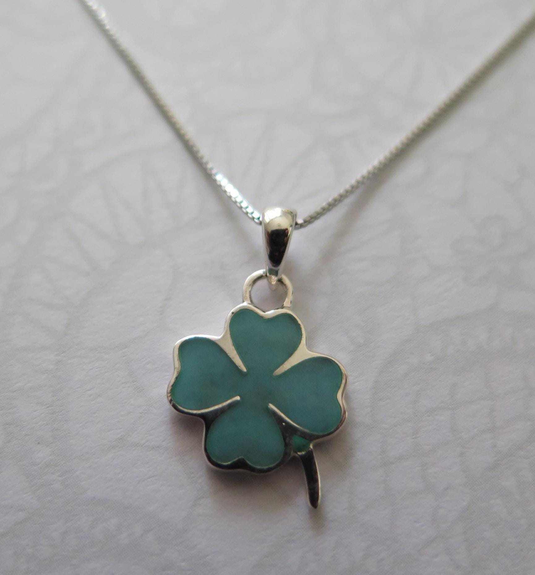 Shamrock Pendant with 18 Inch Chain – Green and Turquoise Gemstone, 925 Silver Lucky Clover Necklace, Charm Minimalist Boho Gift, Shamrock