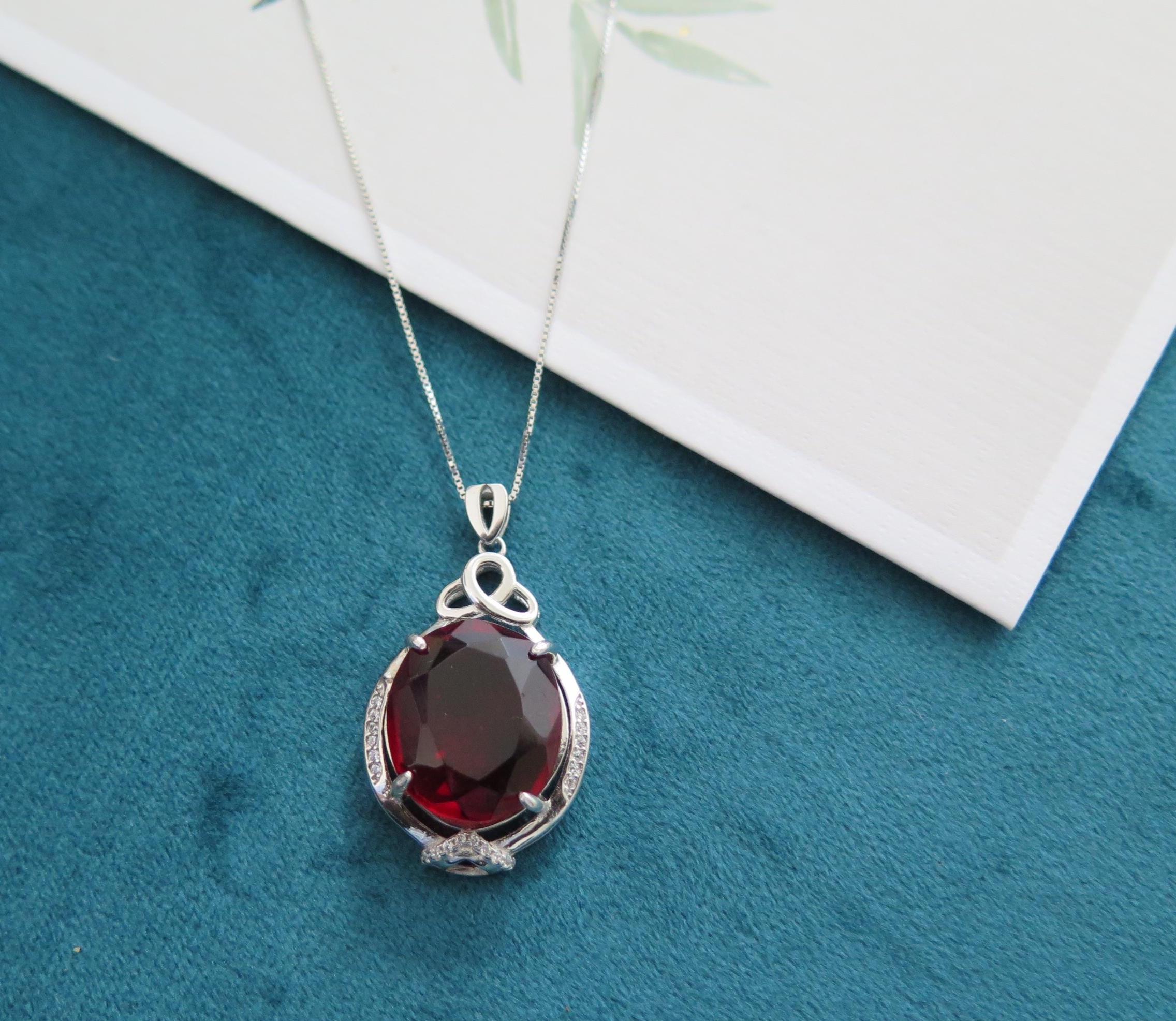 925 Sterling Silver Dainty Gemstone Silver Ring – Ruby Crystal, Emerald Crystal – Minimalist Crystal Jewellery, Chakra Stone with 18" Chain