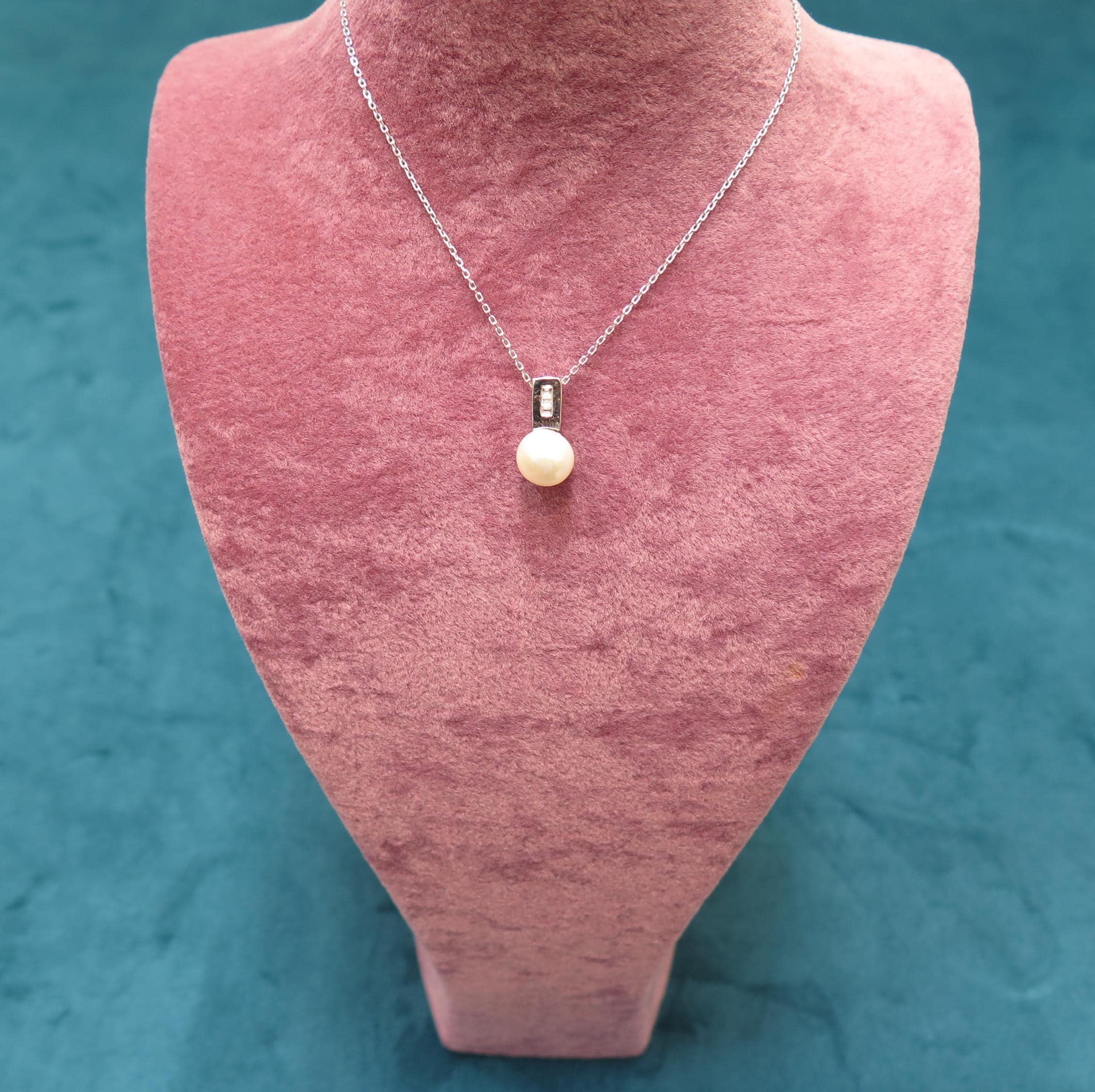 925 Sterling Silver Freshwater Pearl Dainty Pendant Necklace - Dainty Elegant Jewellery Gift for Women, Minimalist Jewellery with 18" Chain