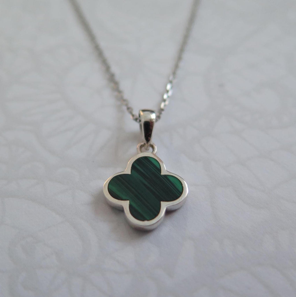 4 Leaf Lucky Clover Pendant with 18 Inch Chain –  Hand-poured resin enamel, 925 Silver Necklace, Charm Minimalist, Bracelet 6.5-7.5 Inch