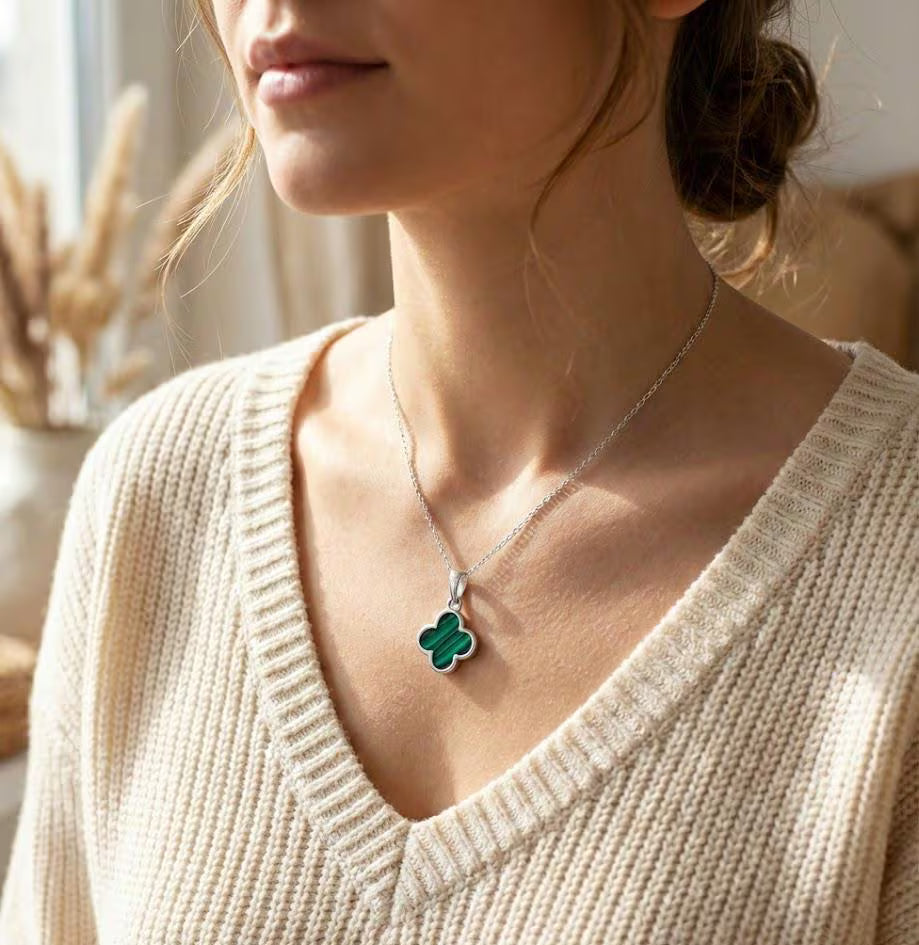 4 Leaf Lucky Clover Pendant with 18 Inch Chain –  Hand-poured resin enamel, 925 Silver Necklace, Charm Minimalist, Bracelet 6.5-7.5 Inch