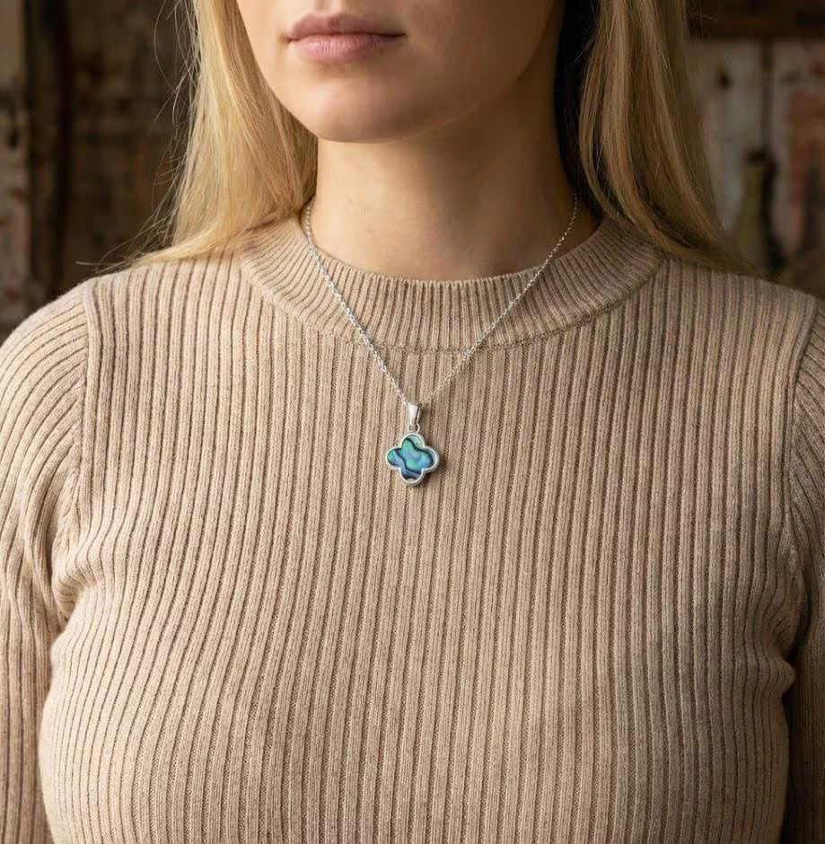 4 Leaf Lucky Clover Pendant with 18 Inch Chain –  Hand-poured resin enamel, 925 Silver Necklace, Charm Minimalist, Bracelet 6.5-7.5 Inch